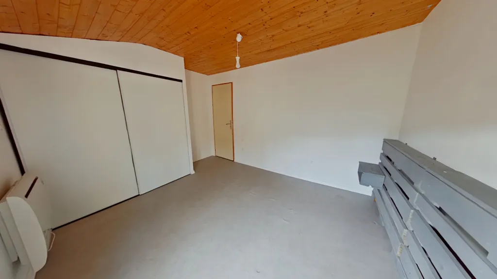 Toad - Town House with Courtyard in Châteauneuf