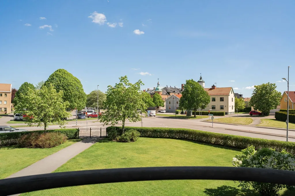 Balcon - Apartment with Balcony and Cathedral View in Skara