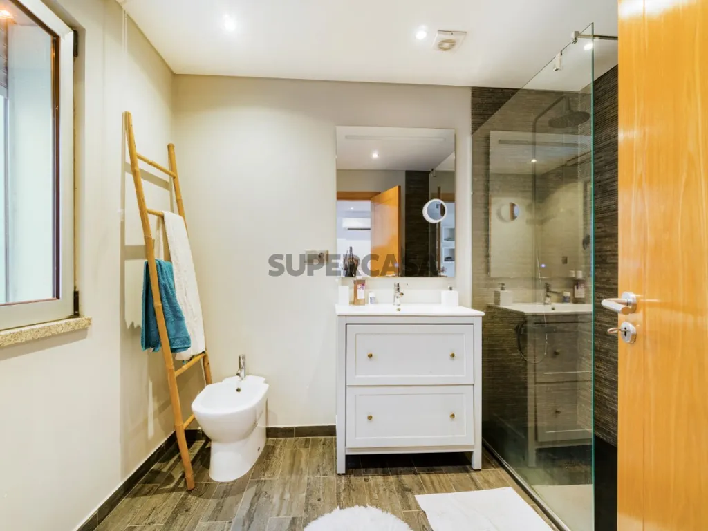 Salles de bain - Duplex House with Private Pool in Herdade da Aroeira
