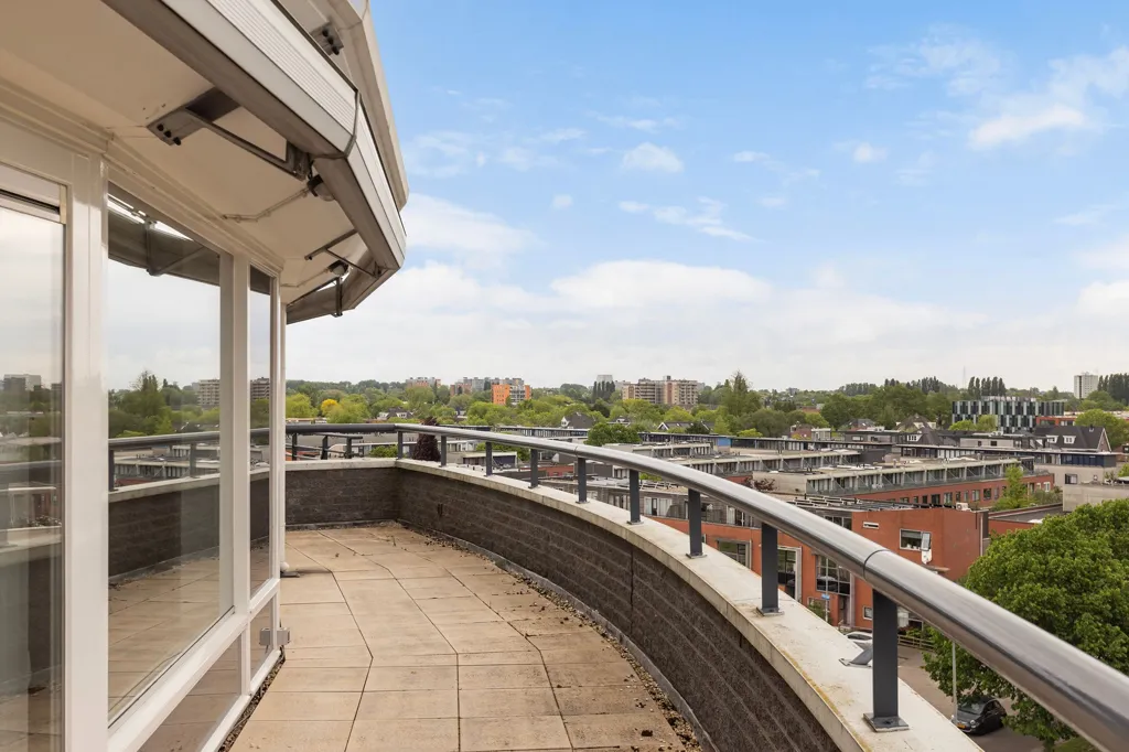 Rõdu - Penthouse with Panoramic Views in Rotterdam
