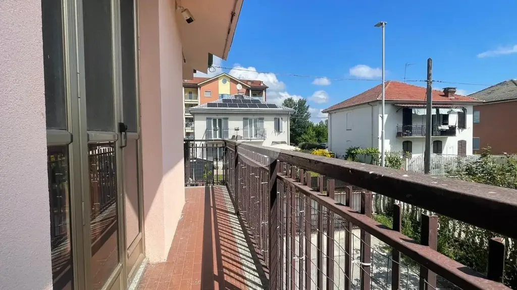 Balcony - Retrofitted Villa with Balconies in Asti