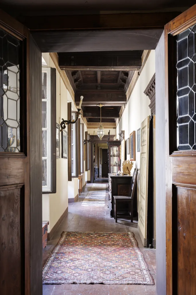 Entrée - Historical Palace with Renaissance Architecture in Sondrio