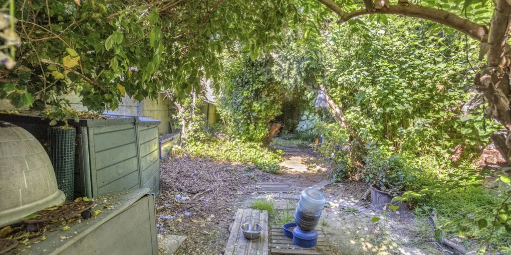 Jardin - Propriété Commerciale Mixte avec Jardin à Tienen