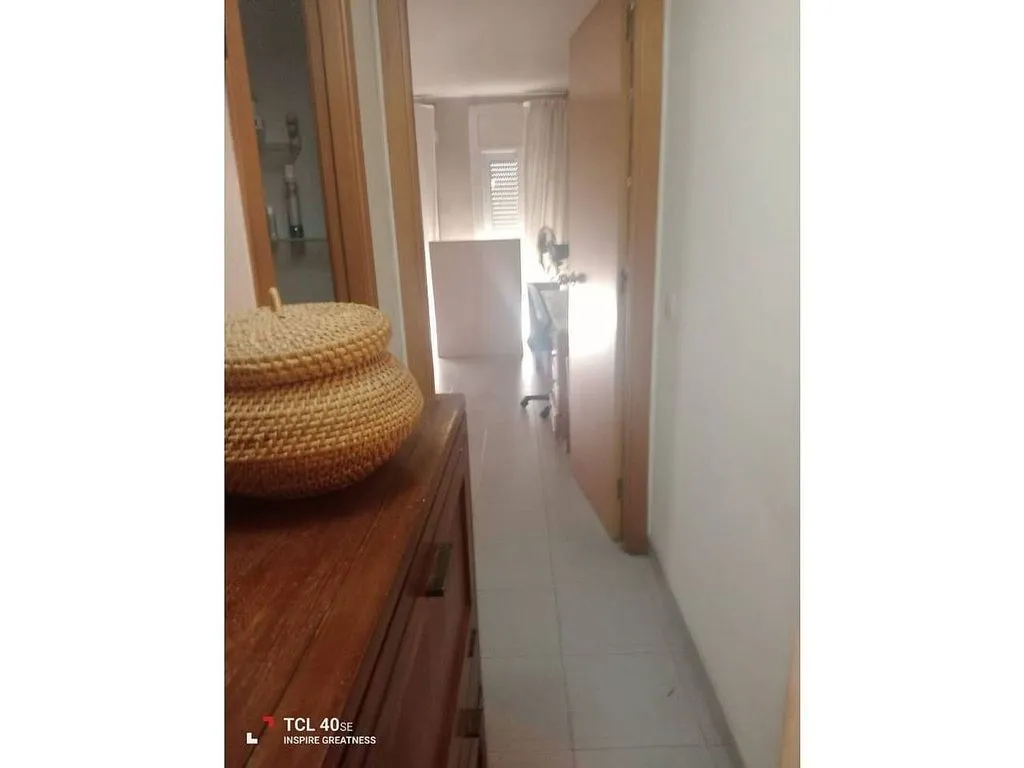 Entrée - 3-Bed Apartment with Balcony in Eixample Nord