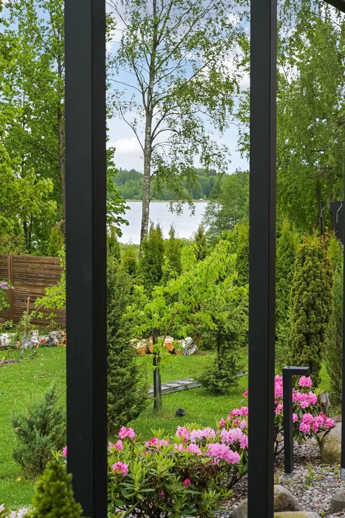 Terrass - Modern Villa with Lake View in Tuusula