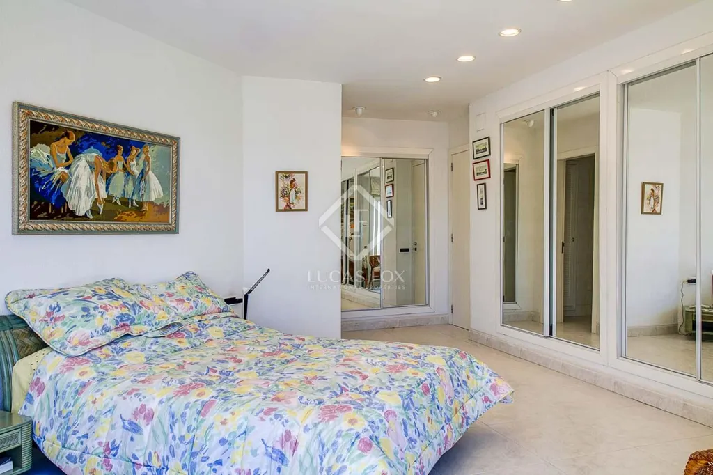 Magamistoad - House with Sea View and Pool in Torredembarra