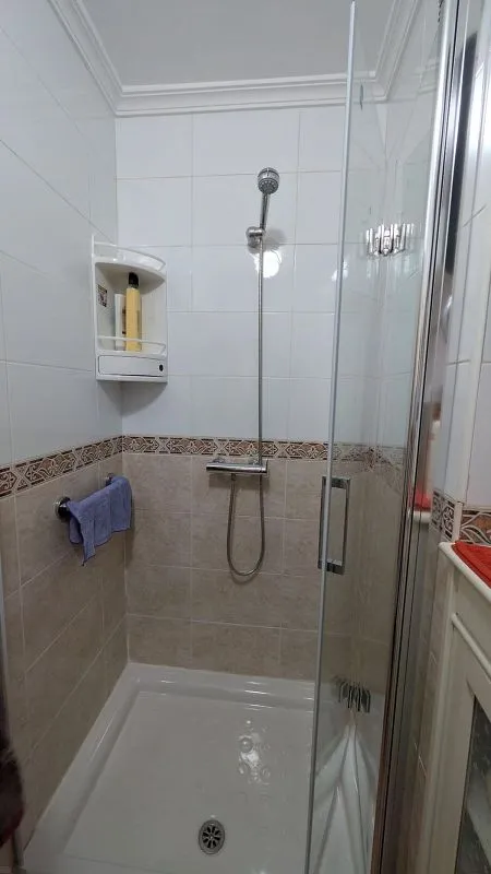 Vannitoad - 2-Bedroom Apartment with Pool in Torremolinos Centre