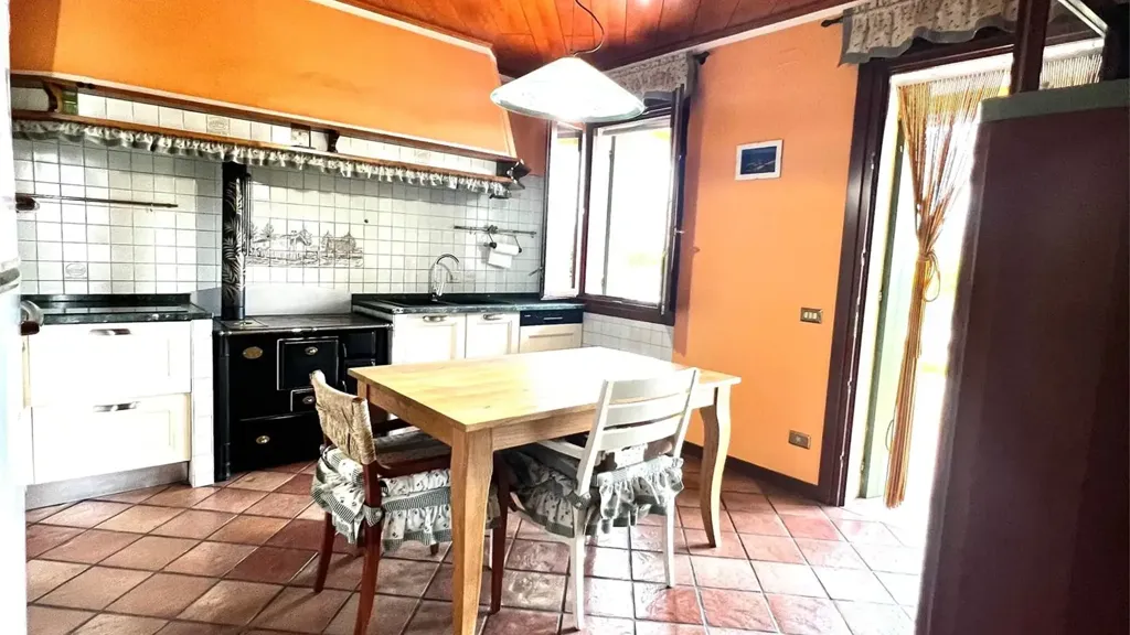 Söögituba - Bifamiliar Villa with Private Garden in Moriago della Battaglia