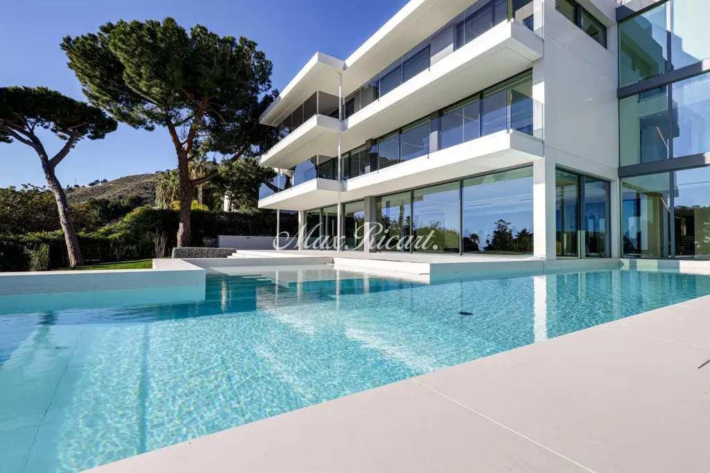 pool_area