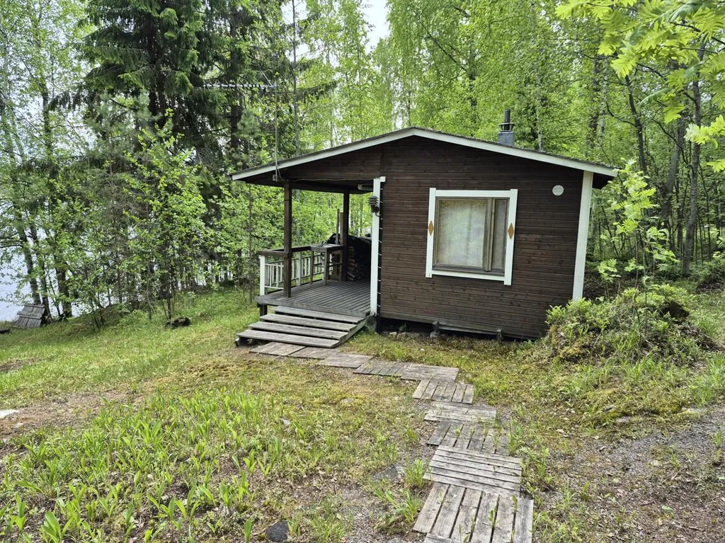 Extérieur - Electrically Heated Cottage with Lake View in Sulkava