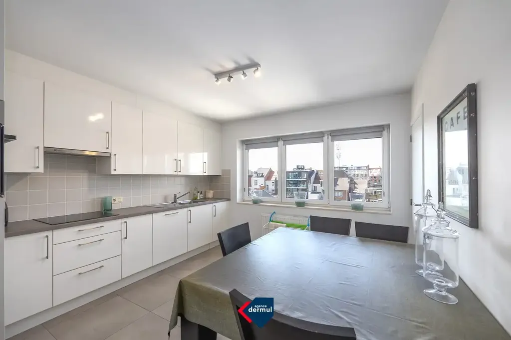 Köök - Duplex Apartment with Terrace in Oostende