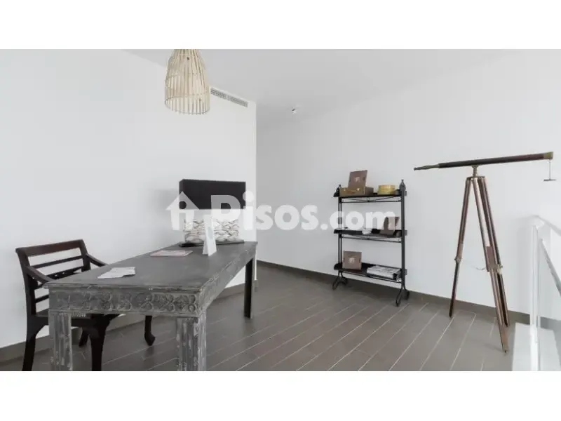 Office - Modern Flat with Pool in Gran Alacant