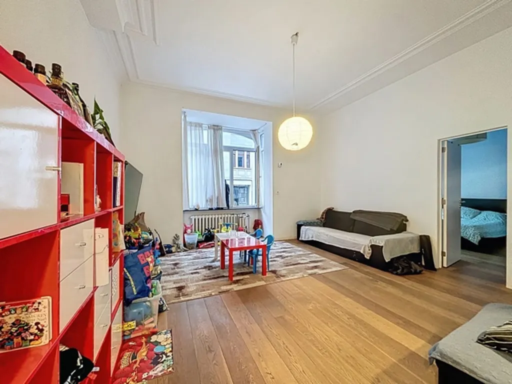 Soggiorno - 2-Bedroom Apartment with Elevator in Anderlecht