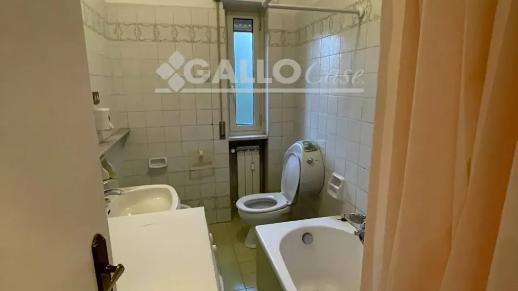 Bathrooms - Apartment with Balcony in Rende