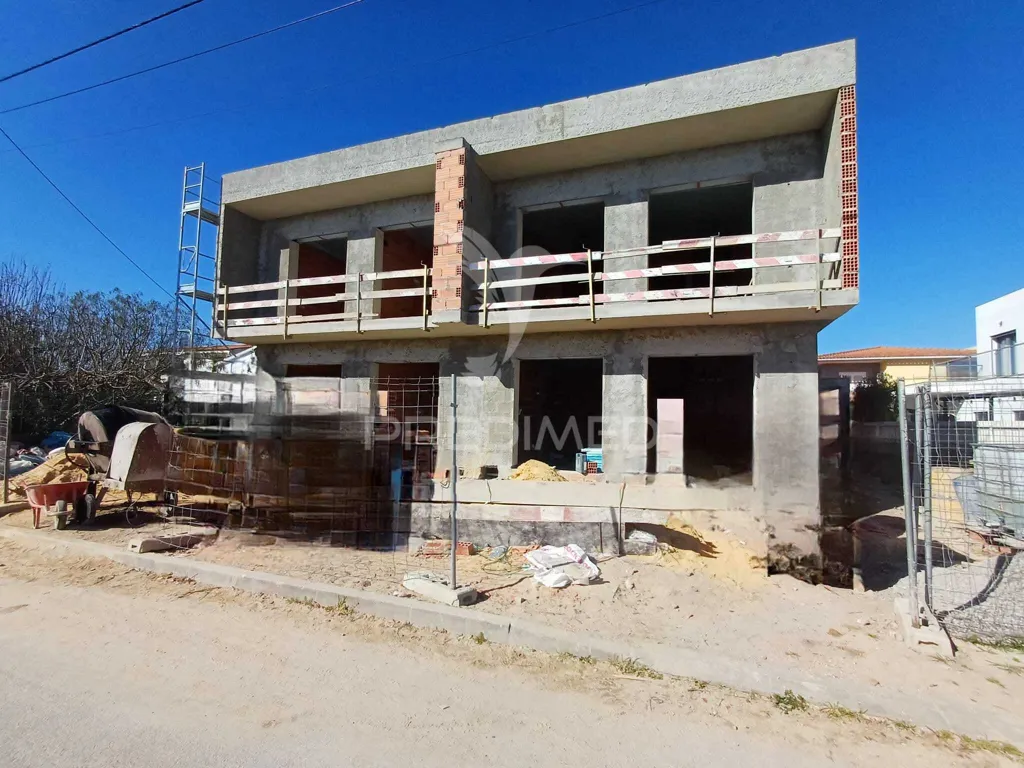 Välivaade - T4 Duplex with Pool in Fernão Ferro Centre