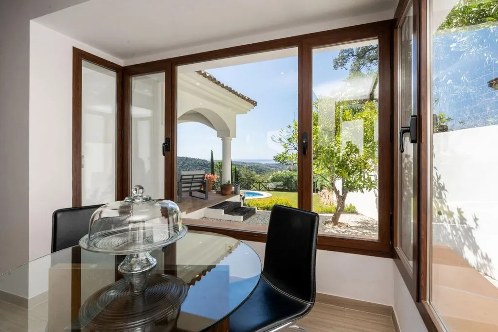 Séjour - Luxury Villa with Sea Views in Benahavis