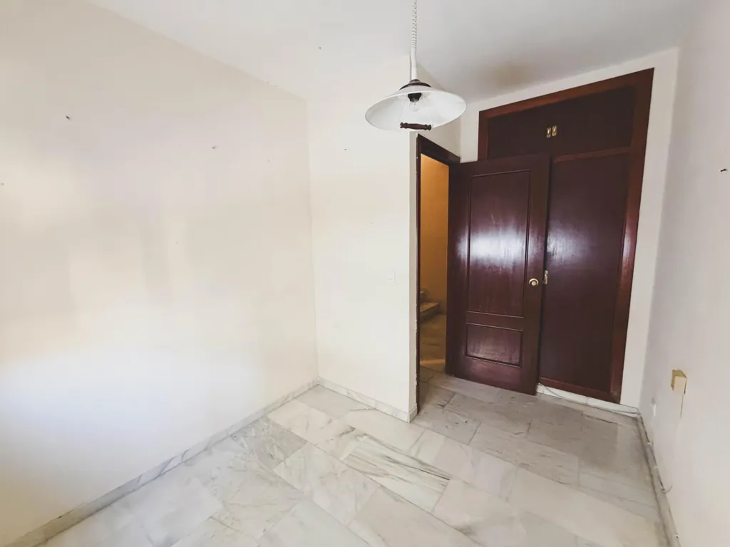 Hallway - Corner Chalet with Terrace in San José - Varela