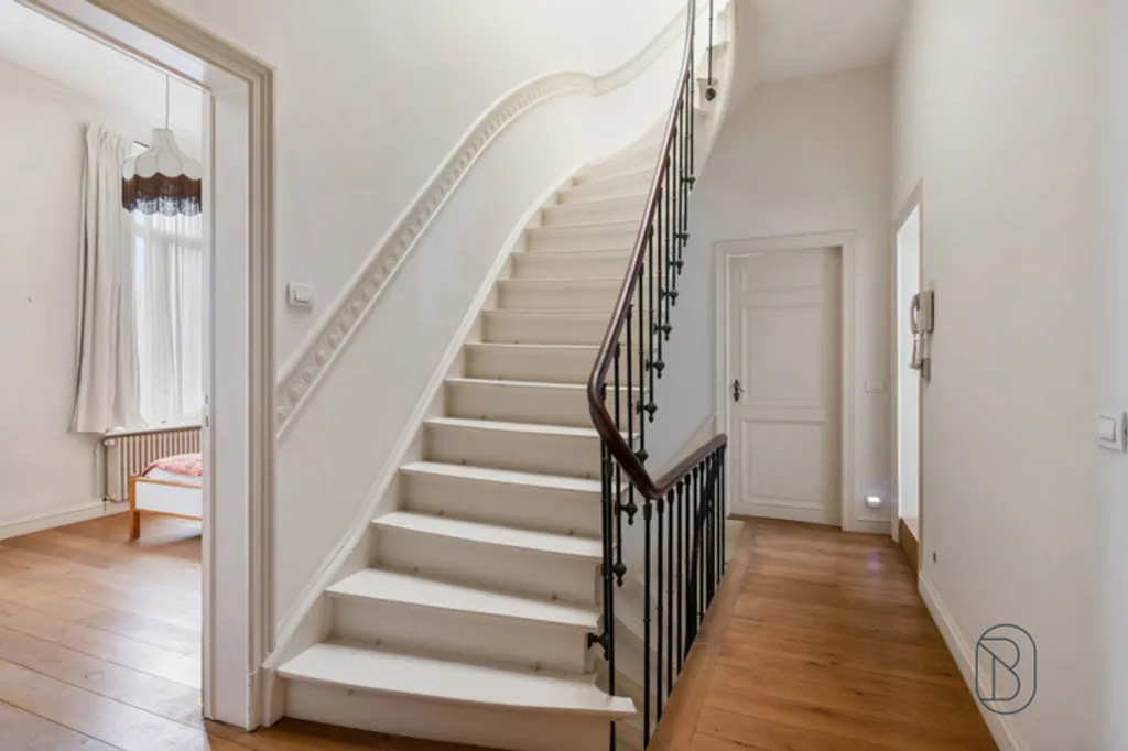 Pièces - Herenwoning avec Stadstuin au Cœur de Kortrijk