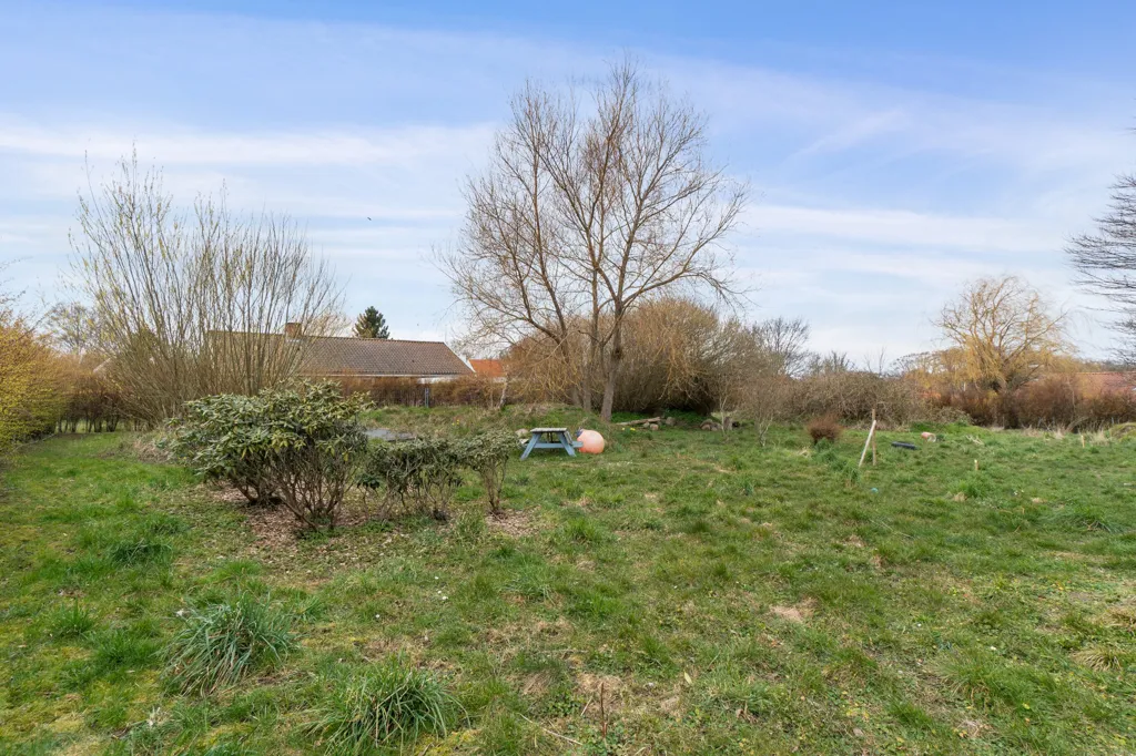 Aed - Year-Round Plot with 5G Coverage in Svaneke