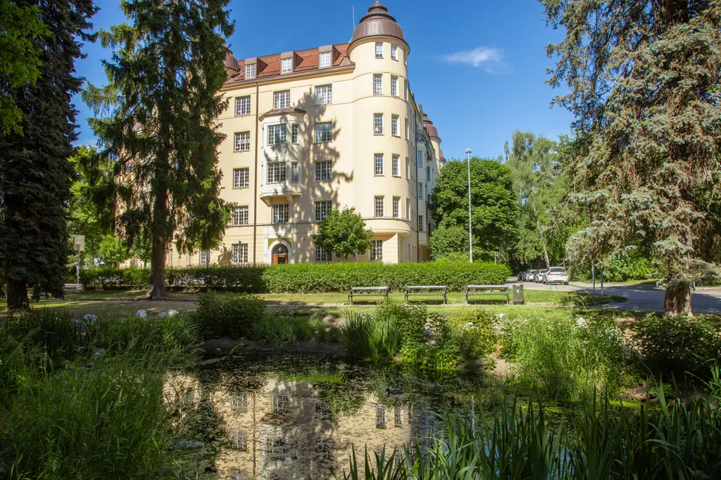 Extérieur - Apartment with Balcony in Råsunda