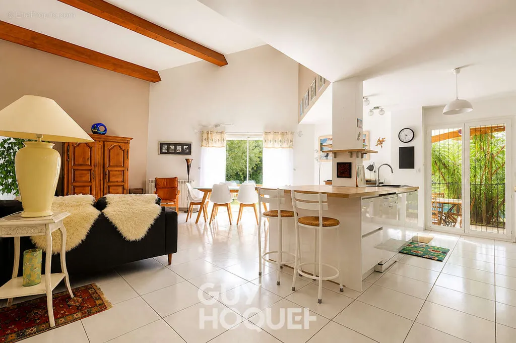 Söögituba - Villa with Pool near Golf de Massane