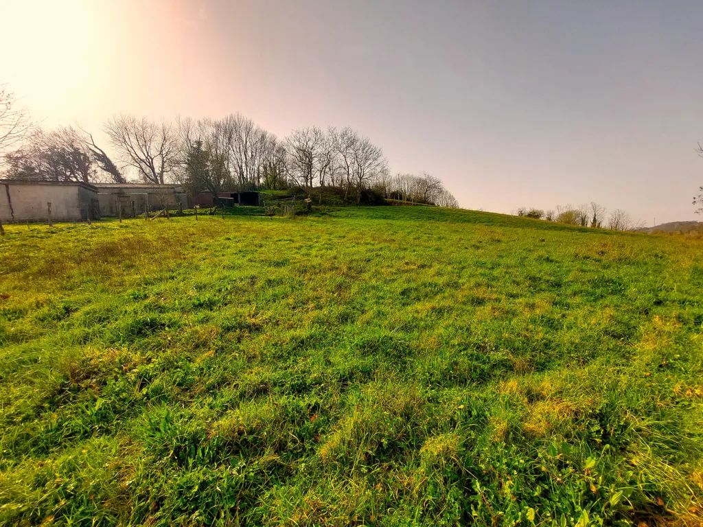 Giardino - Constructible Plot with Valley View in Guiche