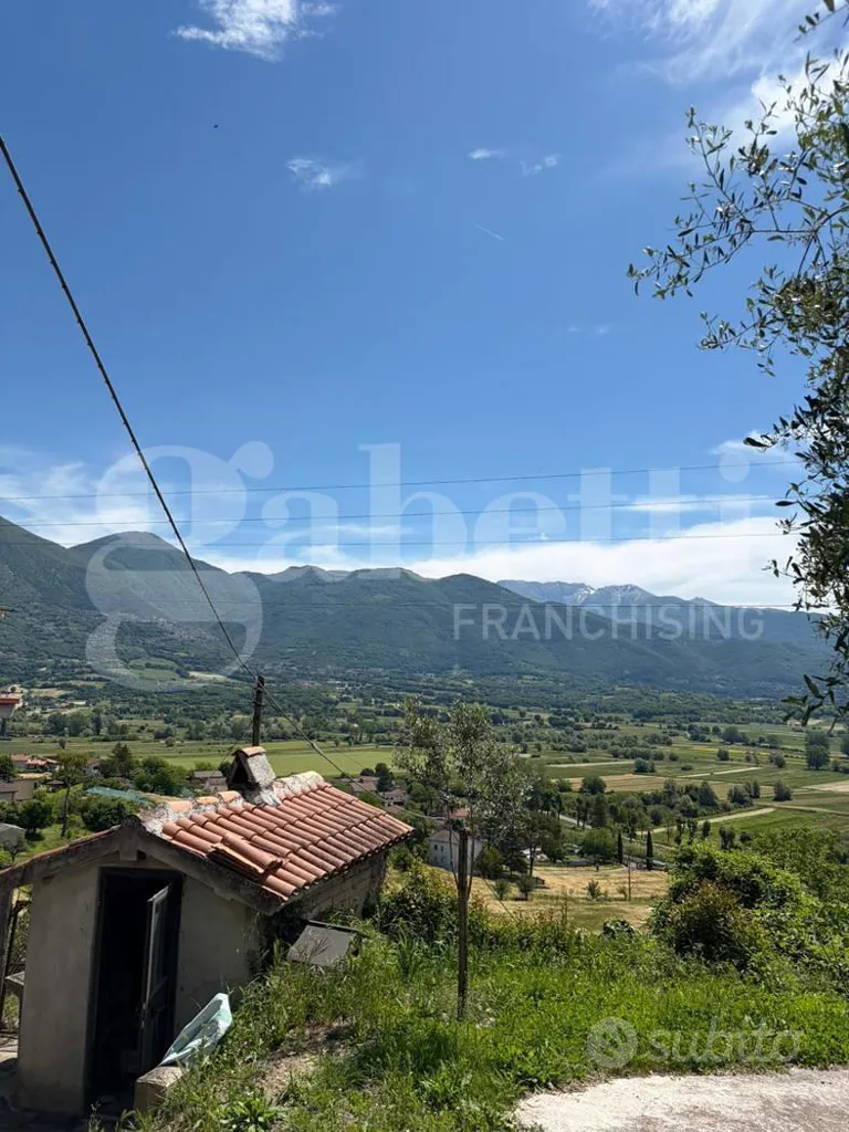 Aed - Rustic Apartment with Garden View in Rivodutri