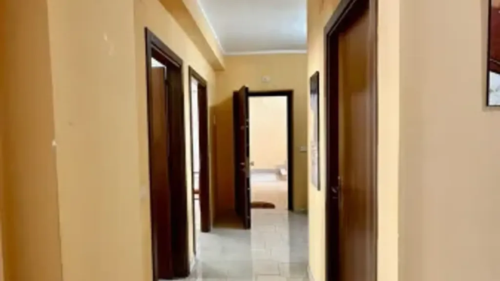 hallway_entrance
