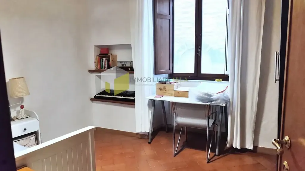 Cuisine - Restored Apartment with Terrace in Pisa Centre