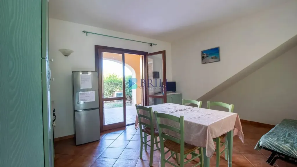 Söögituba - Apartment with Private Garden in San Teodoro