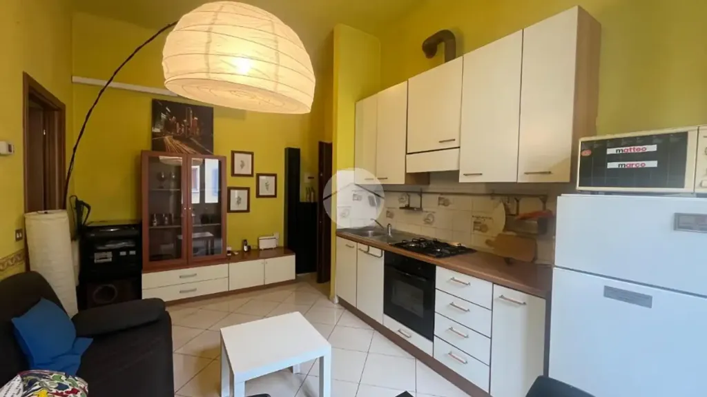 Köök - Armed Trilocale with Garden in Milan