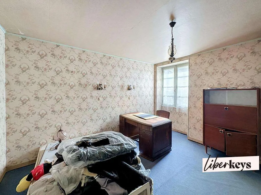 Camere da letto - House with Garden and Outbuilding in Ribérac
