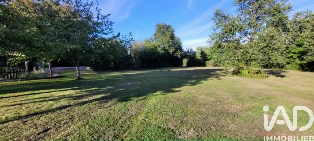 Garden - Building Land with Viability in Nouaillé-Maupertuis