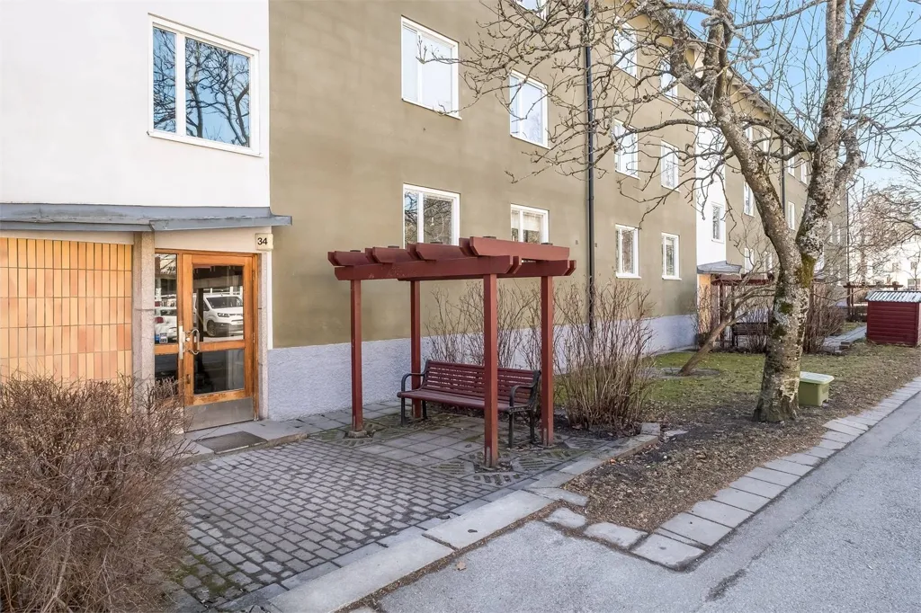 Jardin - Modern Flat with South-Facing Balcony in Västerhaninge