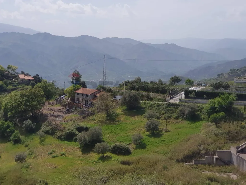 Esterno - Agricultural Land with Ruins in Castelmola