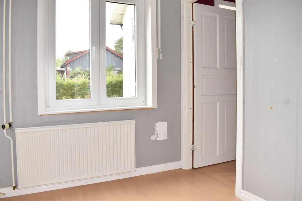 Stanze - Flexible Property with Renovations in Ädelfors