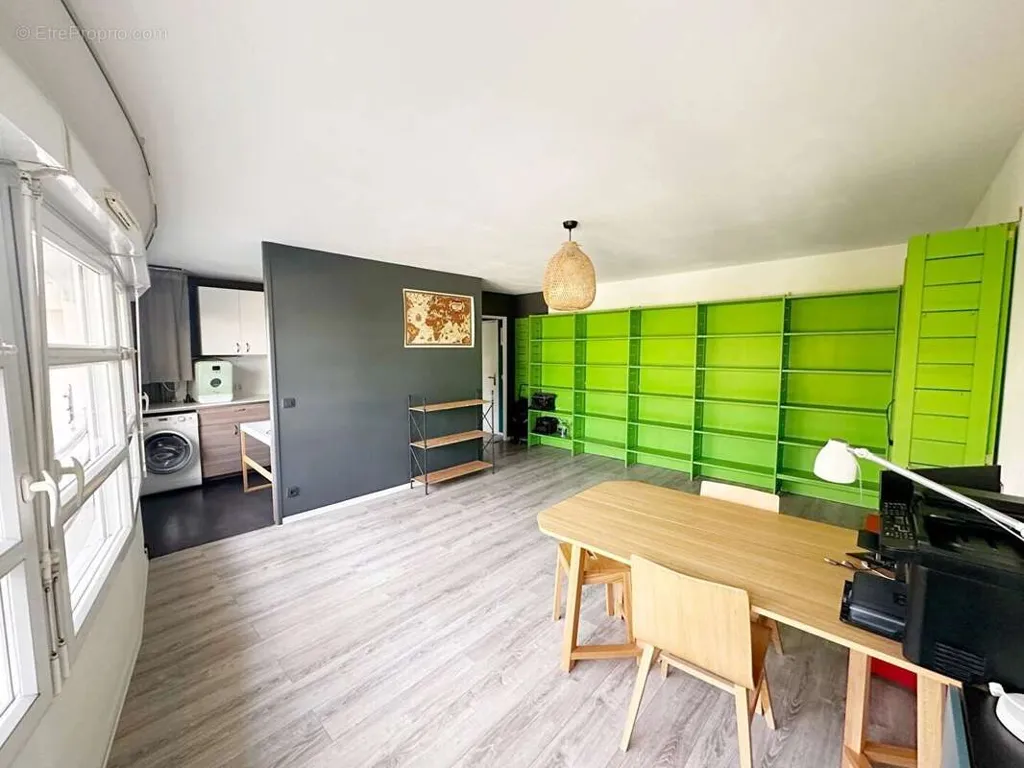 Elutuba - City Centre 3-Bed Flat with Lift