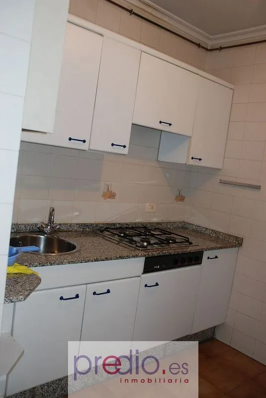 Köök - 2-Bedroom Apartment with Garage in San Roque