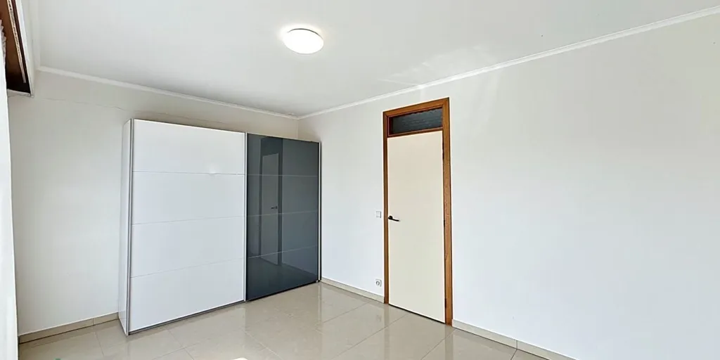 Magamistoad - Bright 1-Bed Apartment with Terrace in Ostend