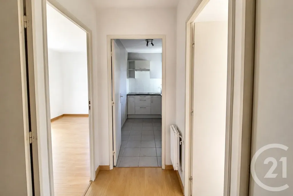 Entrée - Appartement T2 avec Balcon au Cœur de Talence