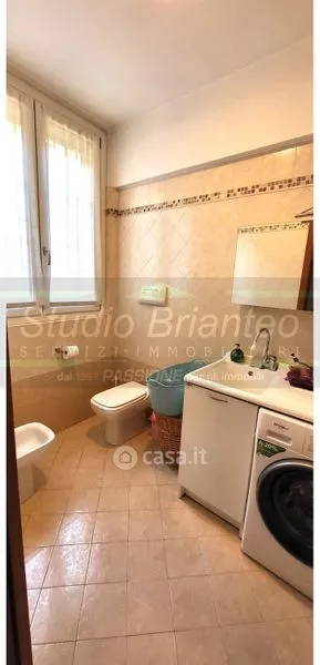 Vannitoad - Restored Historic House with Balcony in Carate Brianza