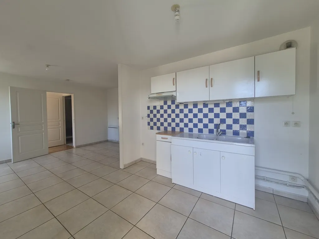 Cuisine - Appartement avec Balcon et Vue Montagne à Voreppe