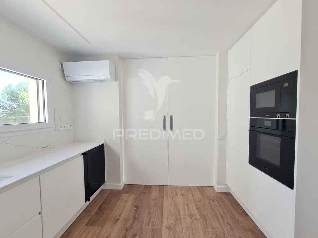 Cuisine - Contemporary Duplex with Sea Views in Cascais