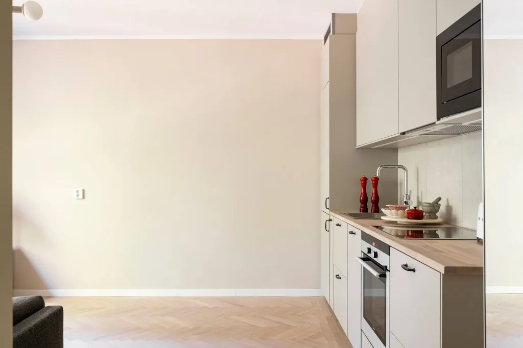 Köök - Renovated Apartment with Green Setting in Bromma