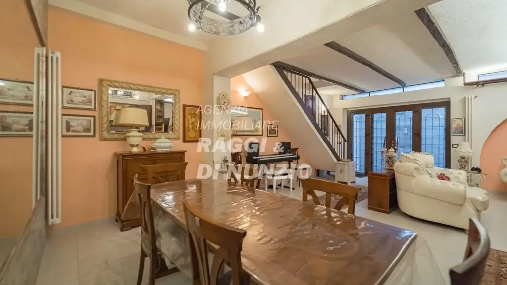 Salle à manger - Independent Villa Apartment with Garden in Grottaferrata