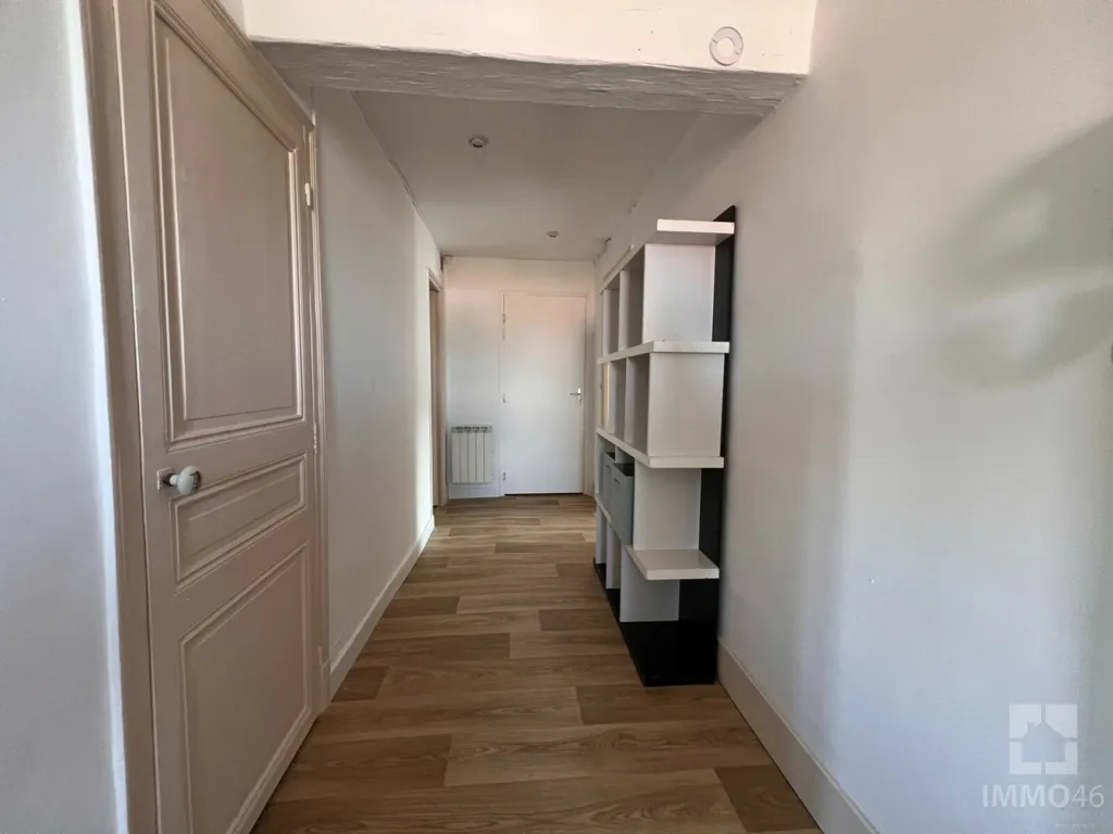 Entrée - Appartement Rénové Proche Gare à Cahors