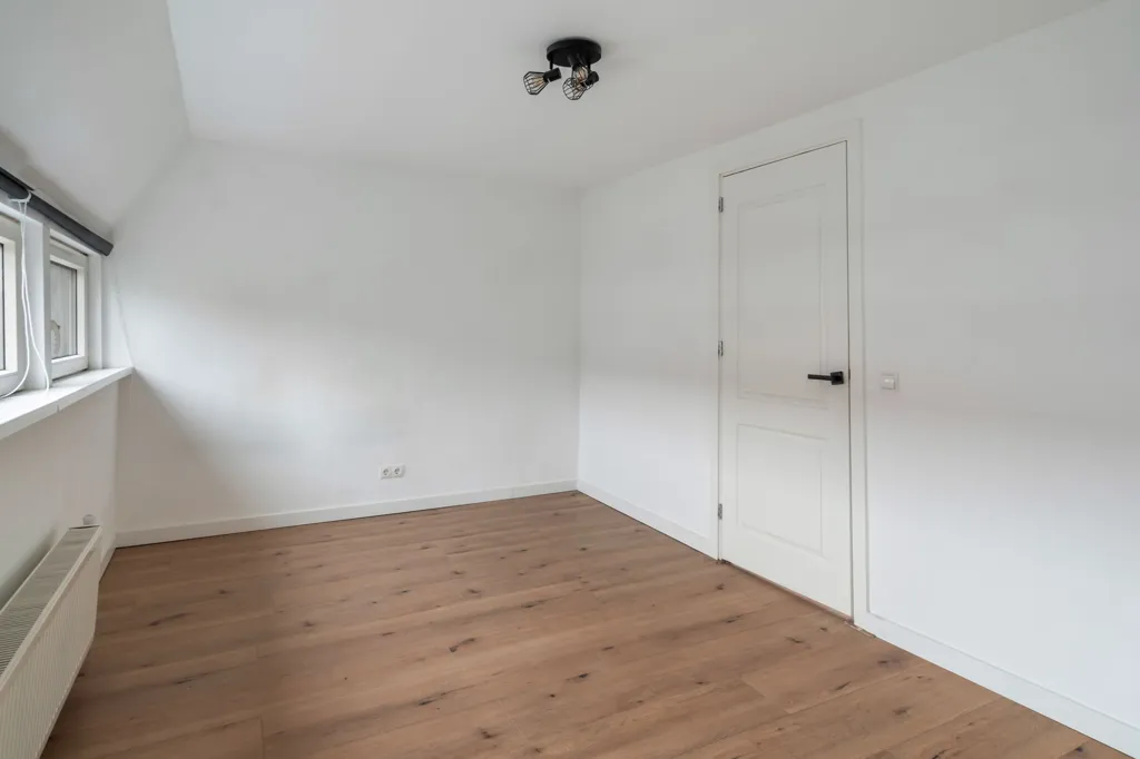 other_room
