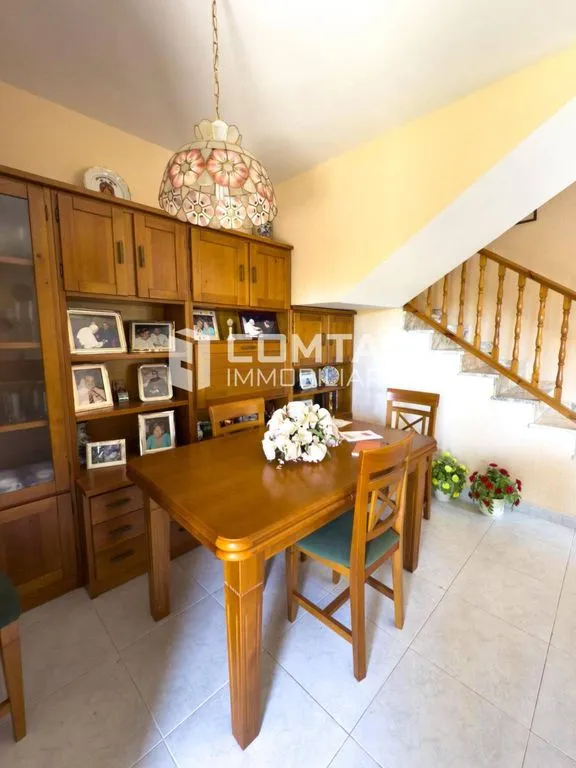 Dining Room - Luxury Detached House with Private Pool in Cubelles