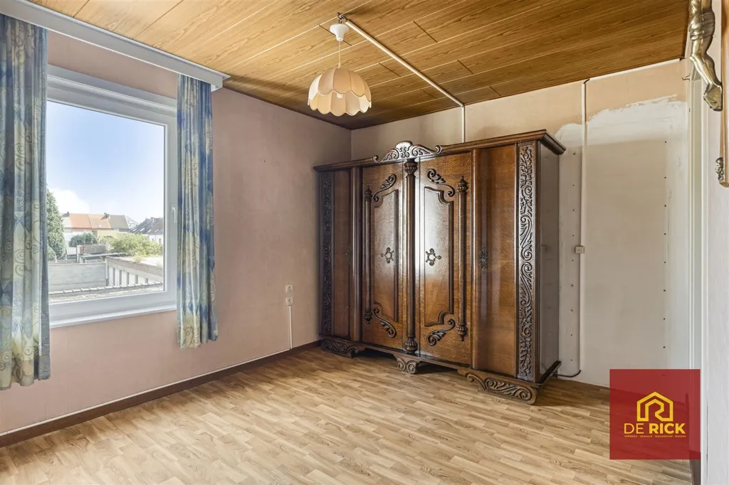Chambres - Maison avec Terrasse et Garage à Aalst
