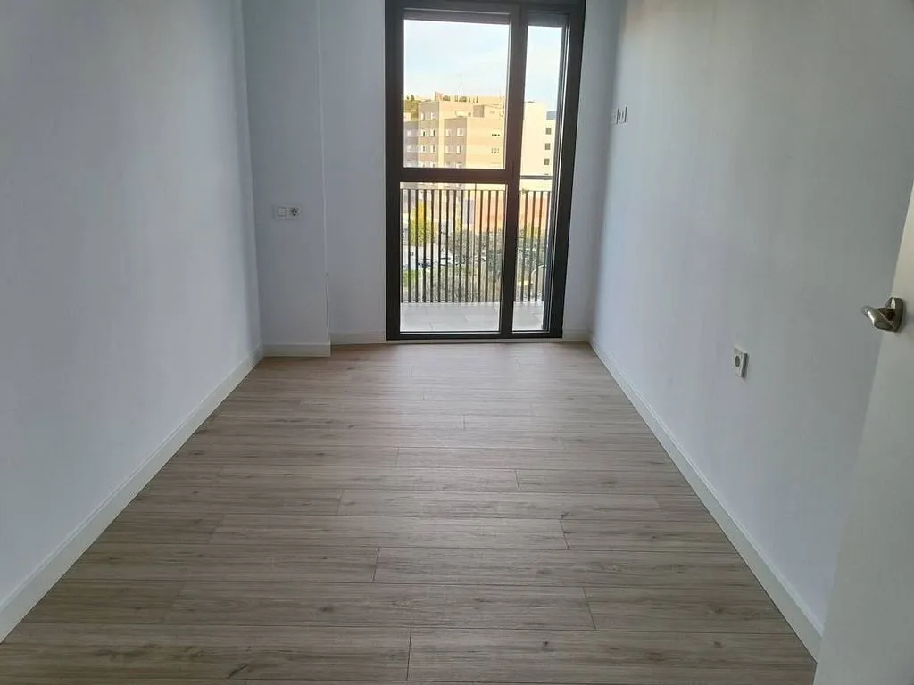 Pièces - Newly Built Duplex with Terraces in Granollers